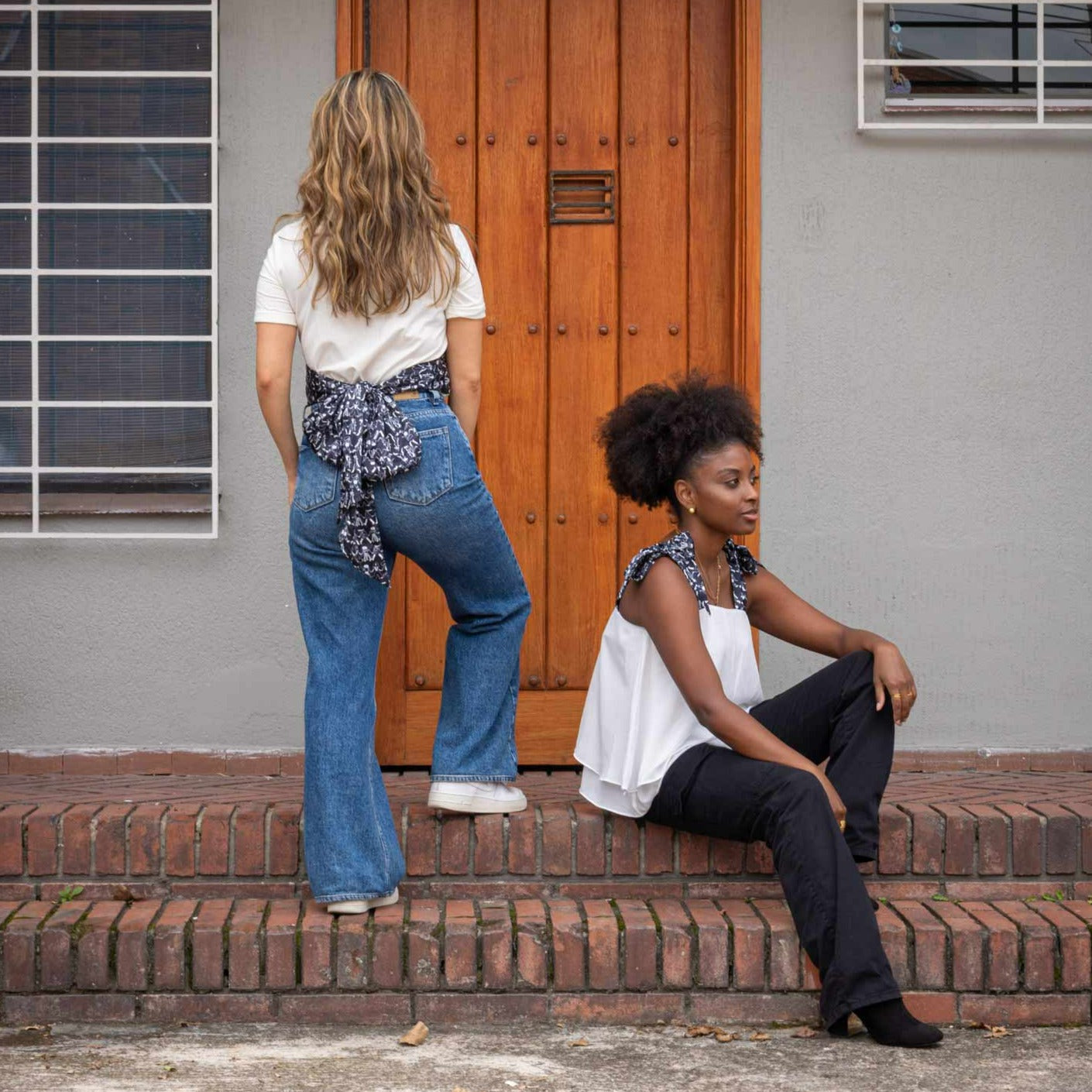 Blusa Moño Mujeres que Caminan Juntas